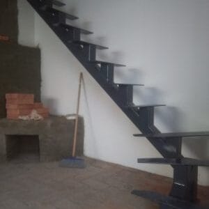 Scara metalica rezidentiala-Model 3